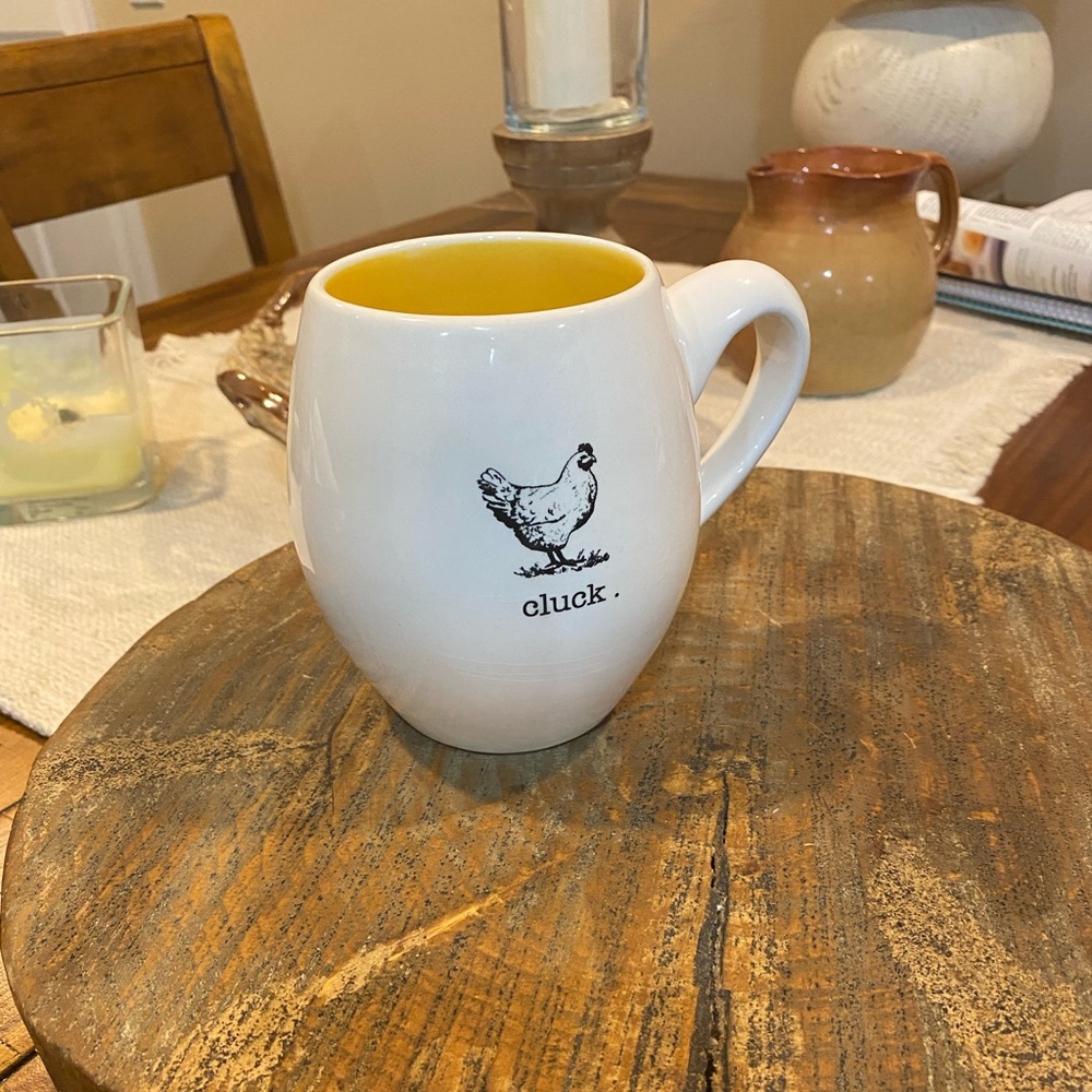 Magenta cluck chicken mug. NWOT